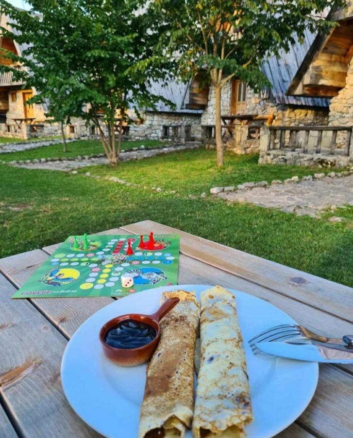 Eco Village Nevidio Poscenje Extérieur photo