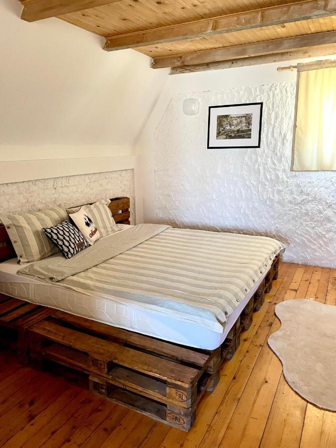 Eco Village Nevidio Poscenje Extérieur photo